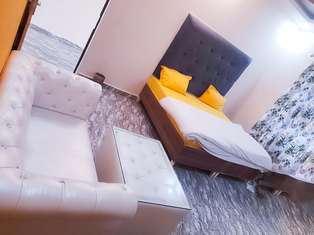 Roomshala 110 Hotel Mulaqaat - Shiv Nadar University Dadri Bagian luar foto