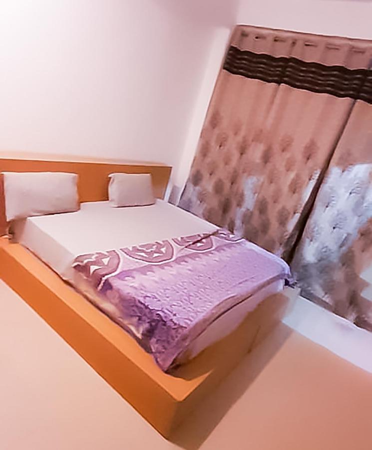 Roomshala 110 Hotel Mulaqaat - Shiv Nadar University Dadri Bagian luar foto